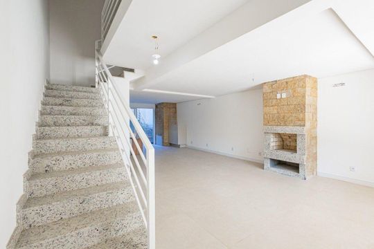 Sala de casa de condomínio para alugar com 3 quartos, 180m² em Jardim Itu, Porto Alegre