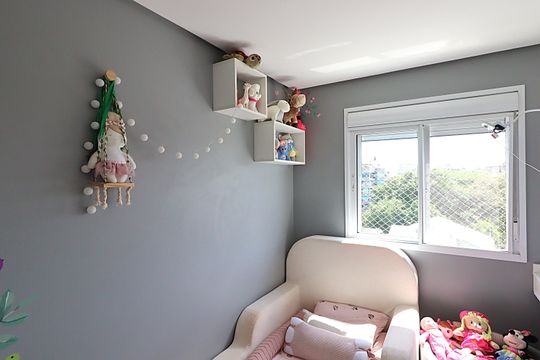 Apartamento à venda com 2 quartos, 73m² em Vila Ipiranga, Porto Alegre