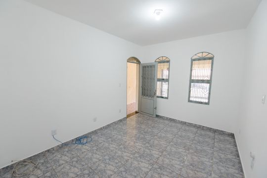 Sala de casa para alugar com 3 quartos, 174m² em Residencial Santa Izabel, Taubaté