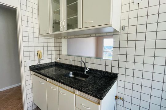 Apartamento à venda com 3 quartos, 75m² em Jardim das Paineiras, Campinas