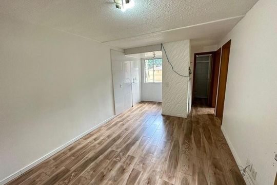 Apartamento à venda com 2 quartos, 40m² em Jardim Dona Leopoldina, Porto Alegre