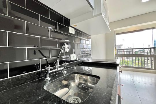 Cozinha de apartamento para alugar com 1 quarto, 29m² em Jardim Prudência, São Paulo