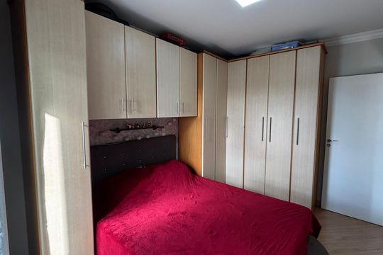 Suite de apartamento à venda com 2 quartos, 75m² em Jardim Bela Vista, Santo André