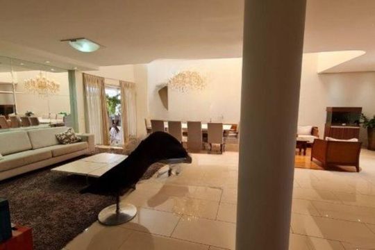 Sala de casa para alugar com 4 quartos, 780m² em Morada da Colina, Uberlândia
