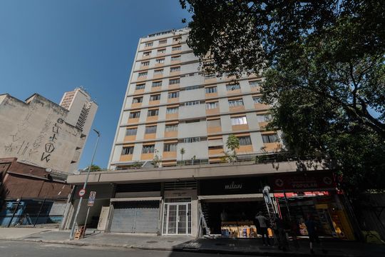 Fachada de apartamento à venda com 1 quarto, 55m² em Bela Vista, São Paulo