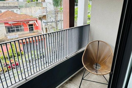 Varanda de apartamento à venda com 1 quarto, 48m² em Vila Mariana, São Paulo