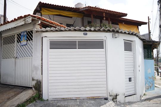 Casa à venda com 2 quartos, 300m² em Jardim Flor da Montanha, Guarulhos