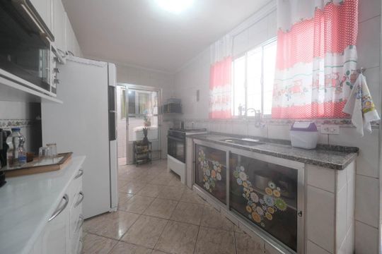 Cozinha de casa à venda com 3 quartos, 120m² em Parque Savoy City, São Paulo
