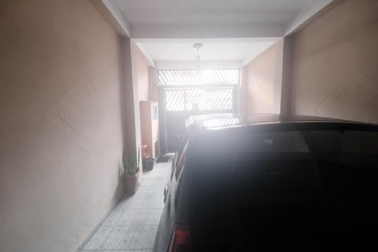 Garagem de casa à venda com 3 quartos, 120m² em Parque Savoy City, São Paulo