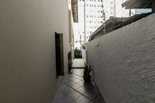 Área comum de casa para alugar com 5 quartos, 300m² em Jardim Armação, Salvador