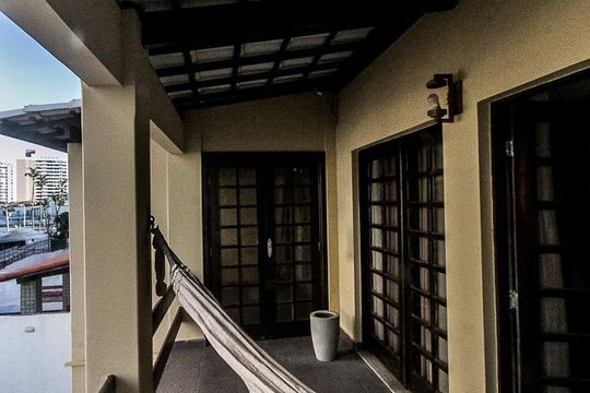 Varanda de casa para alugar com 5 quartos, 300m² em Jardim Armação, Salvador