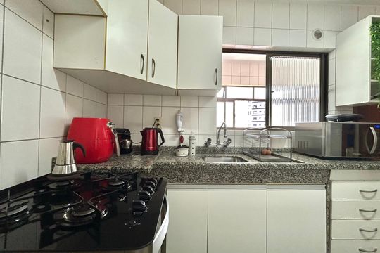 Cozinha  de apartamento para alugar com 4 quartos, 240m² em Centro, Florianópolis