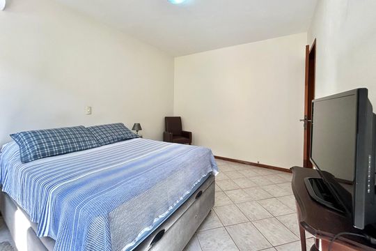 Quarto 2 de apartamento para alugar com 4 quartos, 240m² em Centro, Florianópolis