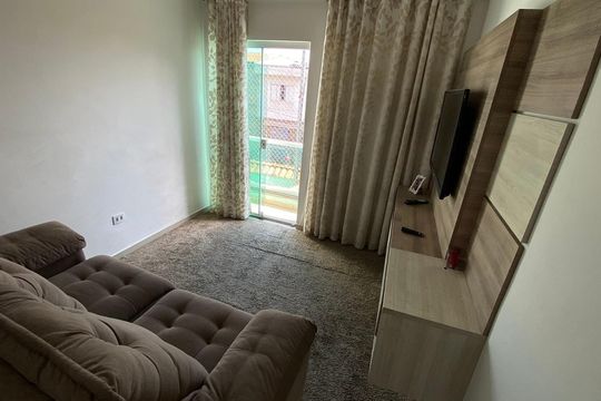 Sala de casa à venda com 3 quartos, 111m² em Vila Carmosina, São Paulo