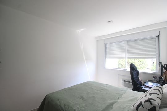 Suíte  de apartamento à venda com 2 quartos, 54m² em Anil, Rio de Janeiro