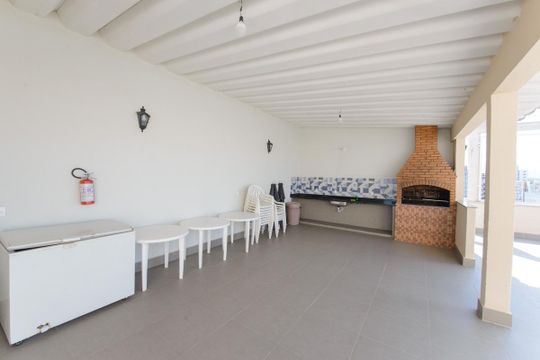 Apartamento para alugar com 3 quartos, 112m² em Centro, Taubaté