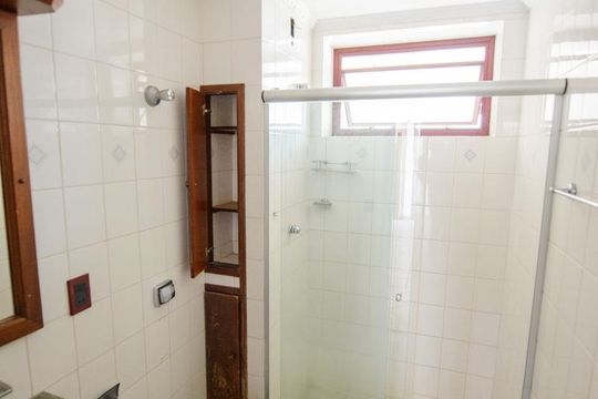 Apartamento para alugar com 3 quartos, 112m² em Centro, Taubaté