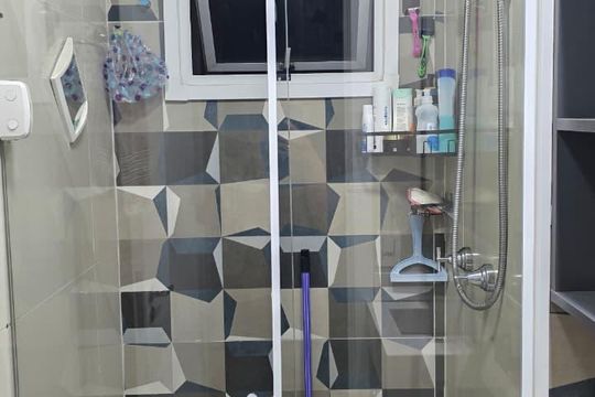 Banheiro de apartamento à venda com 2 quartos, 44m² em Belenzinho, São Paulo