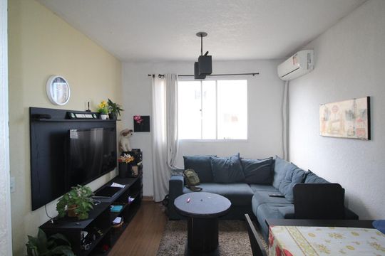 Apartamento à venda com 2 quartos, 44m² em Sarandi, Porto Alegre