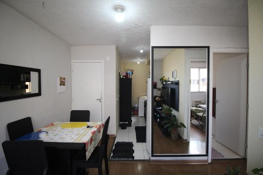 Sala de apartamento à venda com 2 quartos, 44m² em Sarandi, Porto Alegre