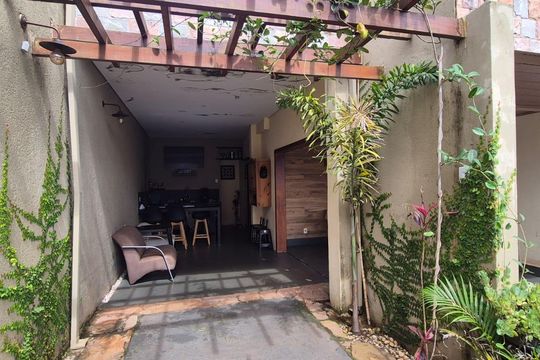 Churrasqueira de casa à venda com 3 quartos, 153m² em Jardim Canada, Nova Lima