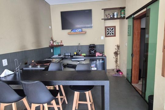 Churrasqueira de casa à venda com 3 quartos, 153m² em Jardim Canada, Nova Lima