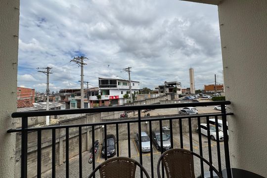 Sacada de apartamento à venda com 3 quartos, 72m² em Conceicao, Osasco