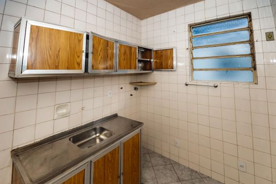 Cozinha de apartamento à venda com 3 quartos, 76m² em São João Batista, Belo Horizonte