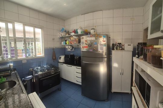 Cozinha de casa à venda com 5 quartos, 145m² em Mirandópolis, São Paulo