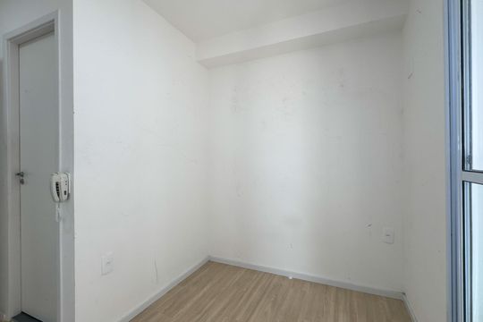 Kitnet/Studio à venda com 1 quarto, 15m² em Vila Plana, São Paulo