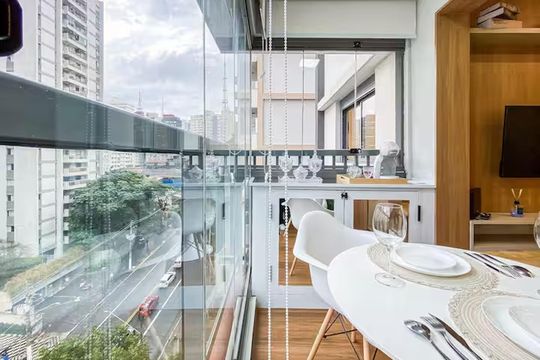 Varanda de apartamento à venda com 1 quarto, 28m² em Jardim Paulista, São Paulo