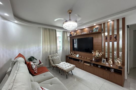 Apartamento à venda com 3 quartos, 85m² em Del Castilho, Rio de Janeiro