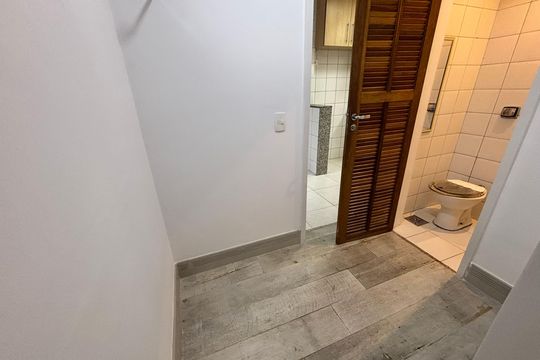 Quarto de Serviço de apartamento à venda com 3 quartos, 194m² em Recreio dos Bandeirantes, Rio de Janeiro
