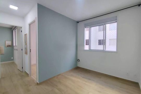Apartamento à venda com 2 quartos, 35m² em Cambuci, São Paulo