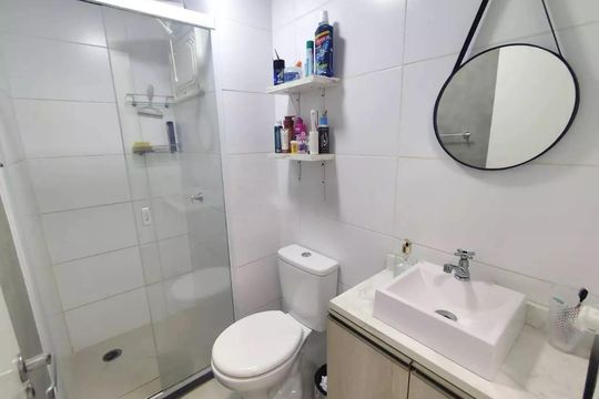 Banheiro de apartamento à venda com 2 quartos, 35m² em Cambuci, São Paulo