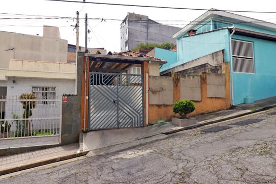 Fachada de casa para alugar com 3 quartos, 240m² em Vila Tibiriçá, Santo André