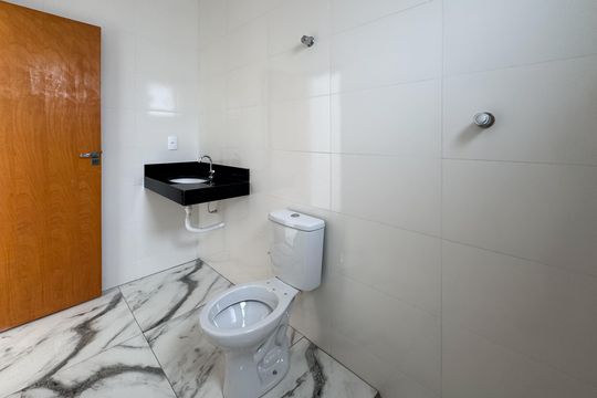Casa à venda com 3 quartos, 134m² em Nacional, Contagem