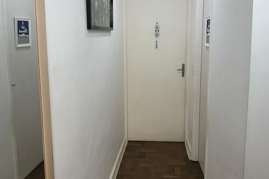 Corredor de apartamento à venda com 2 quartos, 50m² em República, São Paulo