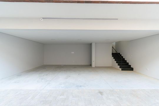 Casa de Condomínio para alugar com 3 quartos, 197m² em Água Rasa, São Paulo