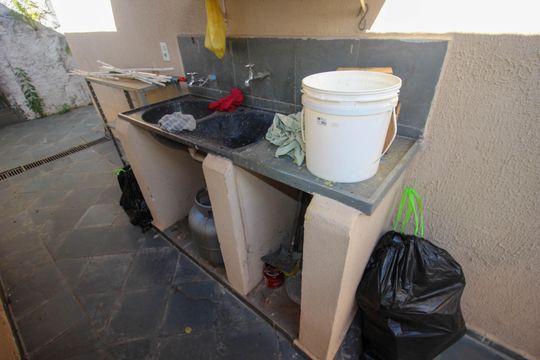 Área de serviço de casa para alugar com 3 quartos, 140m² em Jardim Emília, Sorocaba