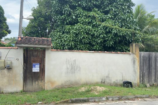 Fachada e Quintal de casa para alugar com 2 quartos, 529m² em Ponta Negra, Maricá