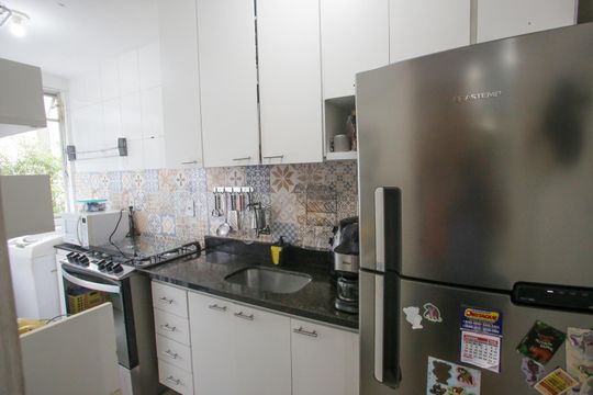 Cozinha de apartamento à venda com 2 quartos, 52m² em Pechincha, Rio de Janeiro