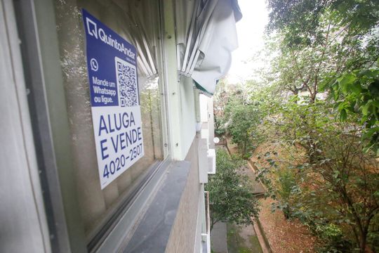 Plaquinha de apartamento à venda com 2 quartos, 52m² em Pechincha, Rio de Janeiro