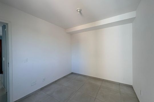 Quarto 2 de apartamento à venda com 2 quartos, 49m² em Vila Santa Edwiges, São Paulo