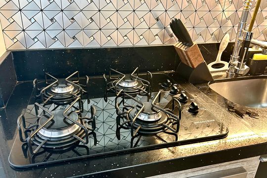 Cozinha de apartamento à venda com 2 quartos, 80m² em Jardim Santa Edwirges, Guarulhos