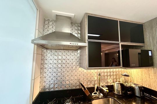 Cozinha de apartamento à venda com 2 quartos, 80m² em Jardim Santa Edwirges, Guarulhos
