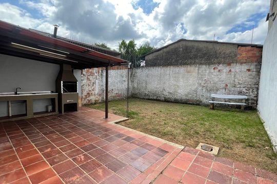 Casa à venda com 2 quartos, 115m² em Vicentina, São Leopoldo