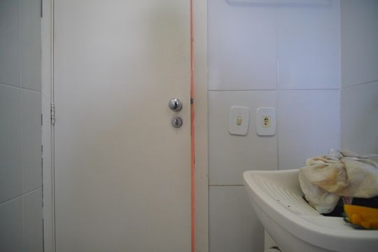 Banheiro 2 de apartamento à venda com 3 quartos, 93m² em Santos Dumont, São Leopoldo