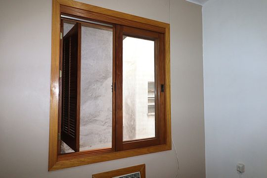 Apartamento à venda com 2 quartos, 70m² em Santa Cecília, Porto Alegre