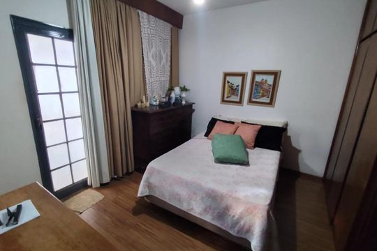 Quarto 1 de casa para alugar com 4 quartos, 277m² em Lídice, Uberlândia